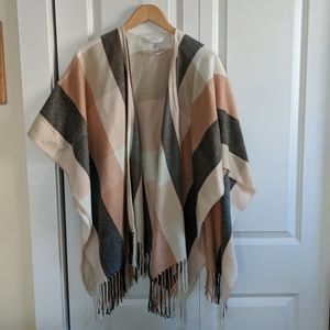 Lauren Conrad shawl